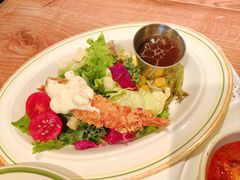 -玛格萝妮比萨屋(陆家浜路店)
