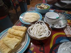 -弘烨 贵州酸汤 鱼火锅(东财店)