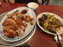 -聚首堂·特色小吃·肘子(什刹海德胜门店)