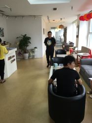 -苹果树儿童摄影工作室