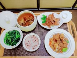 -臻康乃馨月子中心(集美店)