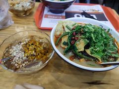 -螺小胖柳州螺蛳粉(钟楼总店)