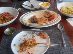 -MONICH牛排融合餐厅(和义大道购物中心店)