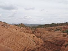 -波浪谷