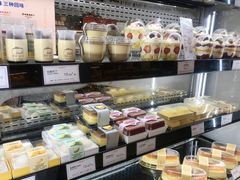 面包甜点陈列柜-罗森尼娜(德思勤店)