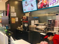 -DQ·蛋糕·冰淇淋(王府井金街店)