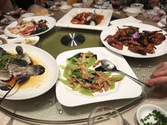 -轩记海鲜餐厅·四十五年老字号·经典粤菜(西区彩虹店)