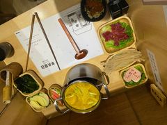 -独食火锅·半米屋台(直营总店)