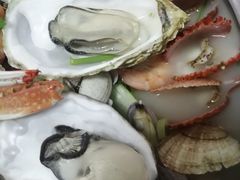 -金渔村海鲜烧烤大排档