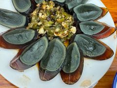 -宏兴烤鱼山庄(宣恩总店)