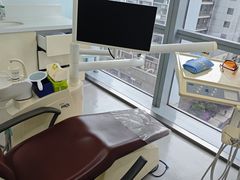 -极光口腔·矫正种植修复(锦江店)