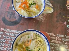 -长人馄饨铺(解放街店)