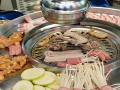 -哈哈碳都·牛肋条无限自助烤肉(宝龙店)