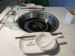 -潮牛壹号鲜牛肉火锅(世界城广场店)