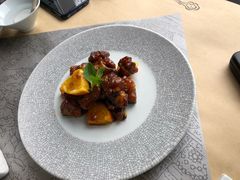 -穹六人间 people 6(岳阳路店)
