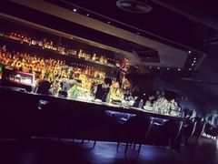 -UNI UNI(环亚凯瑟琳店)