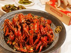 -肥肥虾庄·金牌油焖大虾(首义路店)