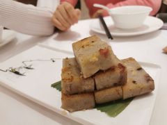 瑶柱腊味煎萝卜糕-广州酒家(昌岗地铁站店)
