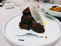 沪市牛肉粒-屋里厢上海菜馆