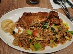 -玛格萝妮比萨屋(四平店)