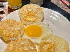 煎蛋-金厨泰国餐厅·全泰籍厨师料理(拱北店)