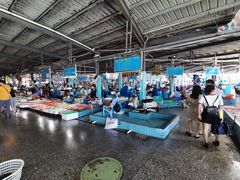 -霞涌市场海鲜摆卖区