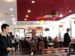 大堂-九尺赵老四鲜鹅肠火锅