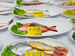 -佬太公海鸭·海鲜大排档(上海总店)