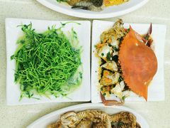 -渔中舟海鲜大排档(普陀沈家门店)