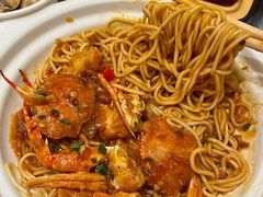 -肥肥虾庄·金牌油焖大虾(沙湖店)