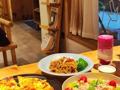 -上芽食集(德思勤店)