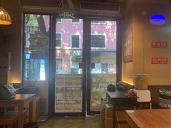 -云阿蛮云南生烫牛肉米线(奉贤路店)