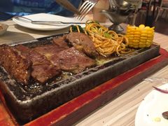 -必胜客(东大桥店)