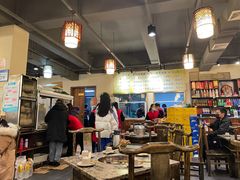 大堂-肖肖酸萝卜鱼火锅(总店)