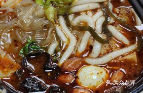 Spicy Rice Noodles with Tofu Skin