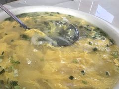 -丹水桥地锅鱼·翘嘴鲌·地方特色全鱼宴(丹江口大坝店)