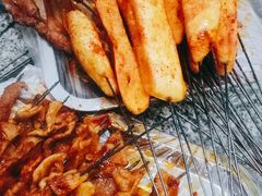 -马克力木手抓炕锅烤羊肉(盐湖一小区店)