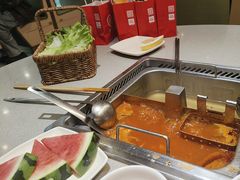-海底捞火锅(新松江路生日主题店)