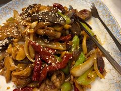 -汗腾格里·风味餐厅(新疆驻京办店)