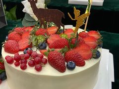 野兽花园裸蛋糕-半勺舒舒生日蛋糕店