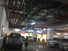 -上海七宝领展广场·地下停车场