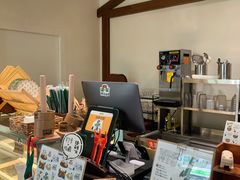 -椰椰大吉(海城店)