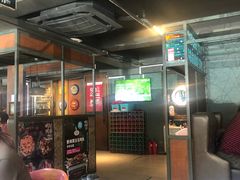 门面-鸣记脆皮烤鱼·海鲜烤鱼(三八广场店)