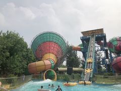 -欢乐水魔方水世界