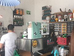 -熊猫一间店欧式奶茶铺