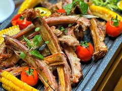 -牛头鱼庄·地道广西菜(鲁班店)