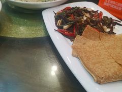 -黄狗猪头肉(运河路店)