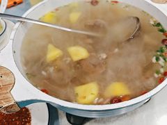 -马尔龙新疆饭店·清真(瑞景店)