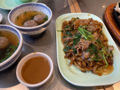 -潮界(LU·ONE凯德晶萃广场店)