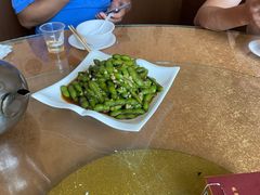 凉菜毛豆-阿木怪味牛骨头